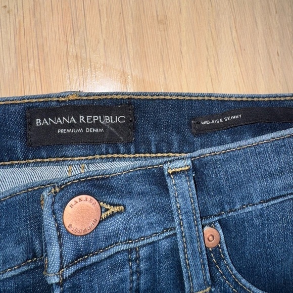 Banana Republic Mid-Rise Skinny Jeans Denim Medium Wash Size 26P - Picture 6 of 8